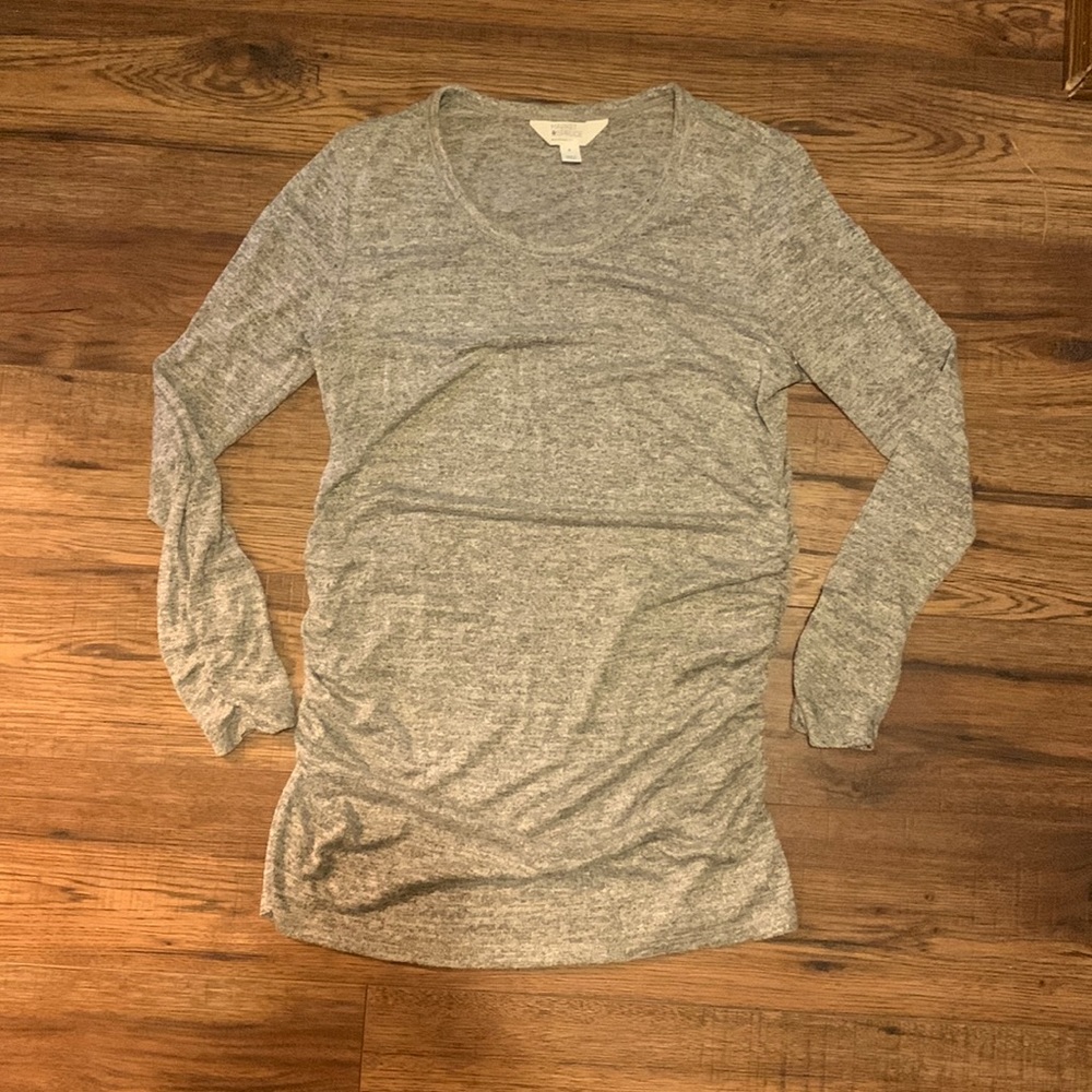 Market and Spruce Maternity Top Medium